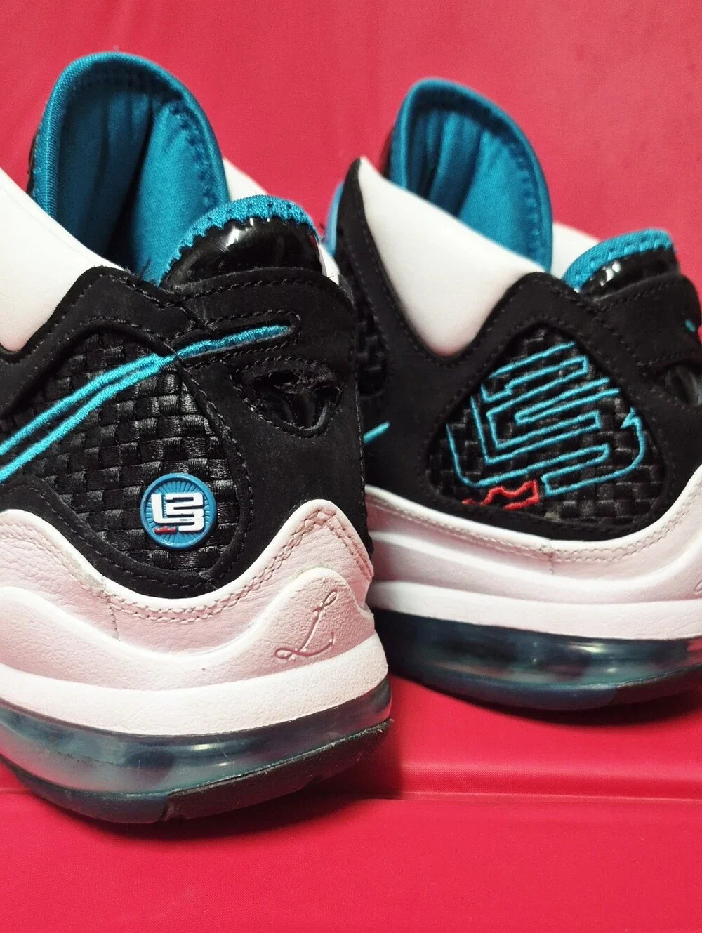 Nike Air Max Lebron 7 NFW Red Carpet Shoes #CU5133-100 size 8.5